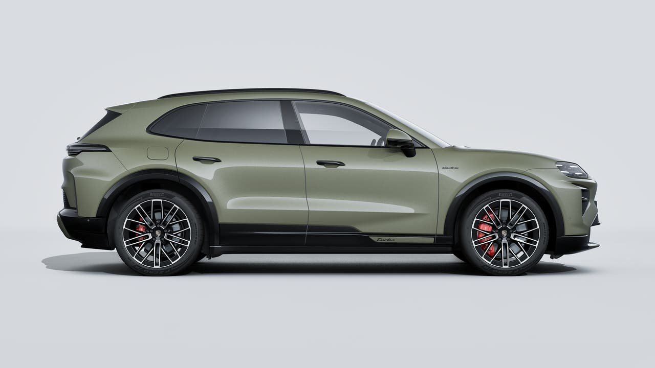 New 2026 Monteverde Metallic Porsche Turbo image 6