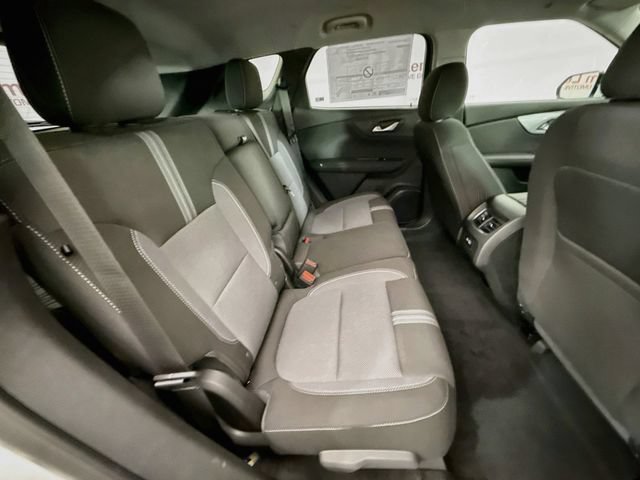 New 2026 Summit White Chevrolet 2LT image 28