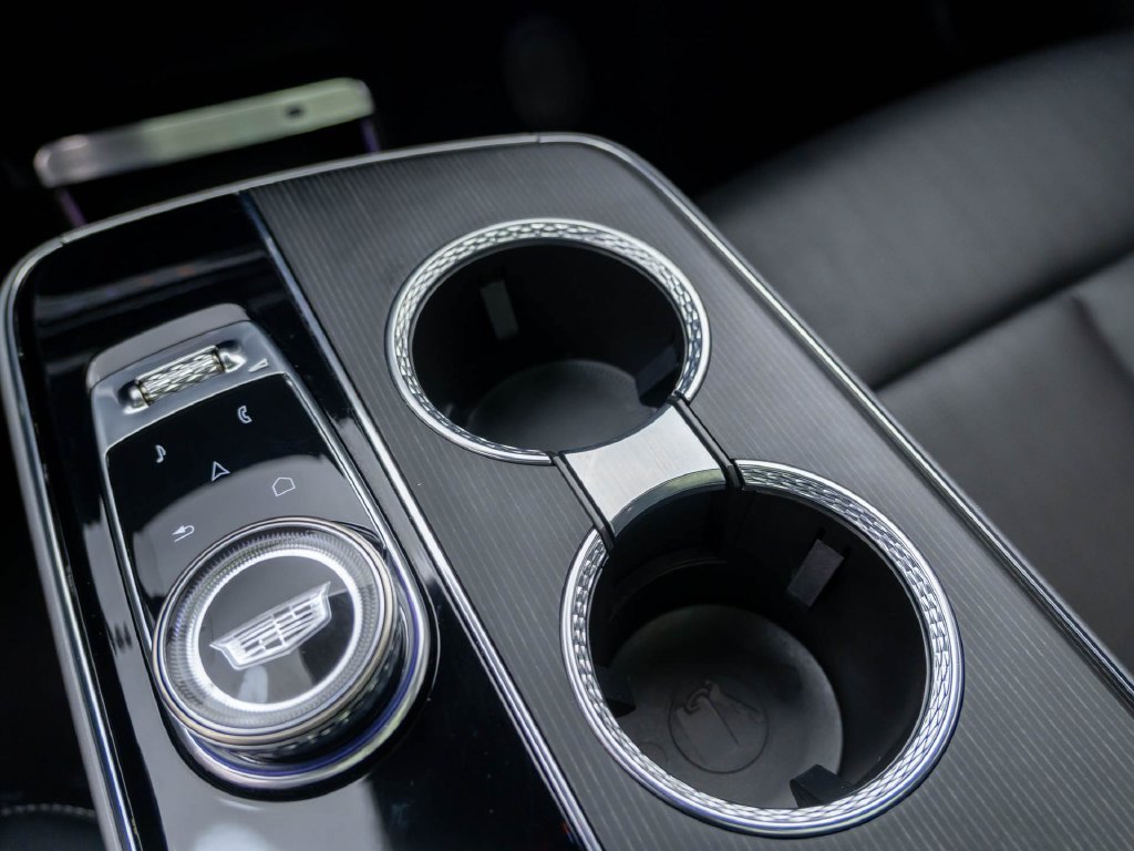 Used 2024 Silver Metallic Cadillac Sport image 23