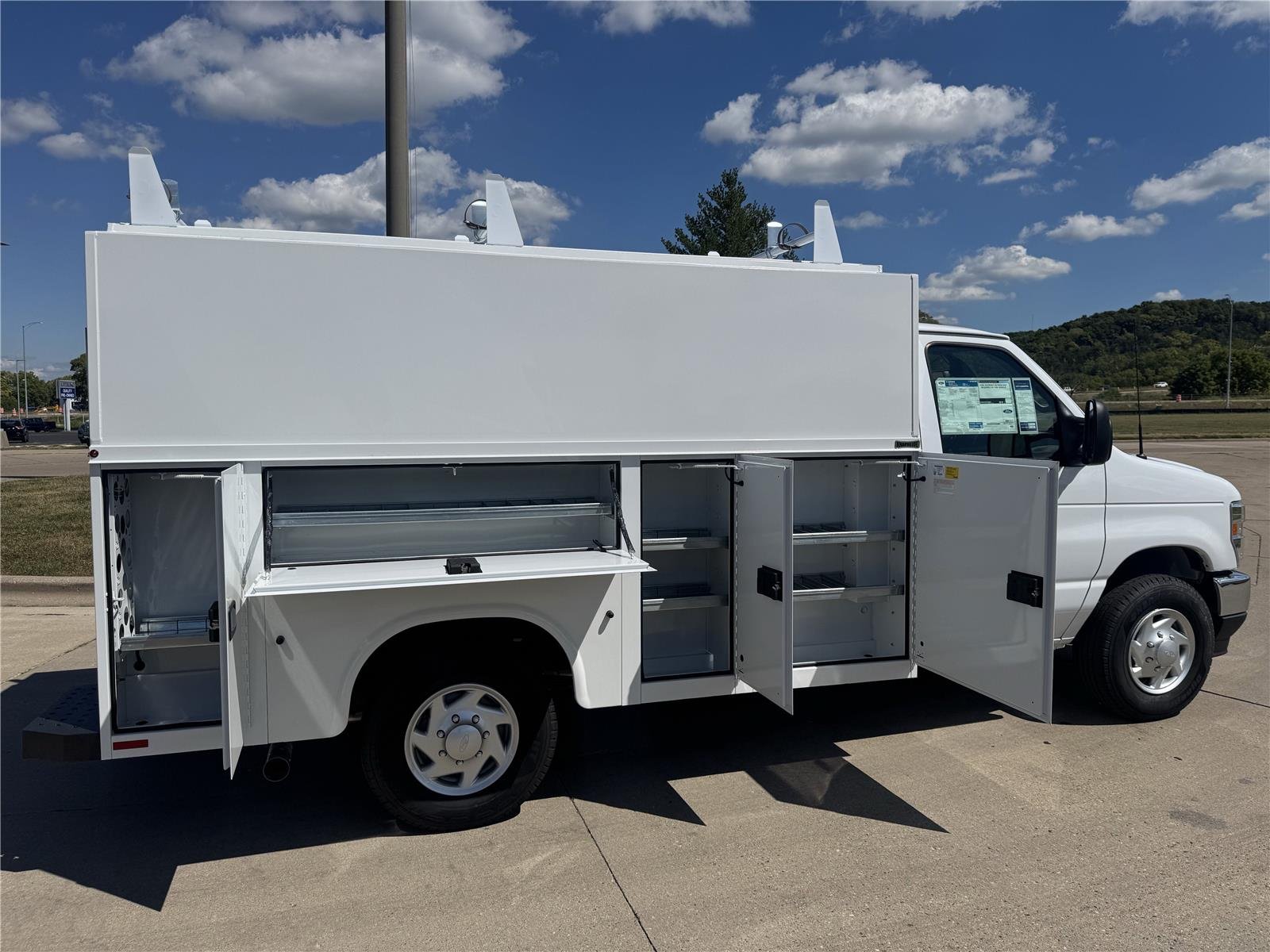 New 2026 Oxford White Ford Base image 9