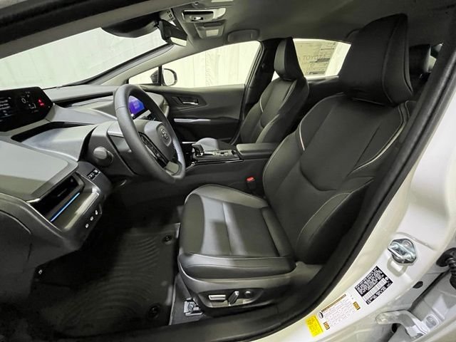 New 2026 Wind Chill Pearl <sup>1</sup> Toyota  XLE image 9