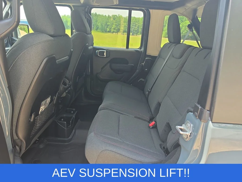 New 2026 Anvil Clearcoat Jeep Rubicon image 25