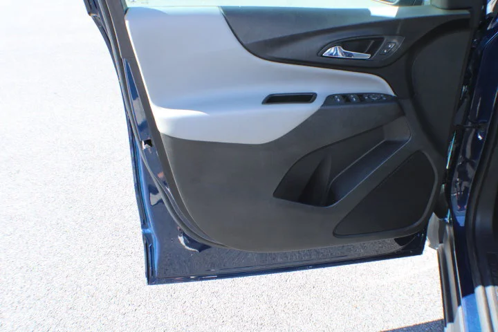 Used 2022 Blue Glow Metallic Chevrolet LS image 6