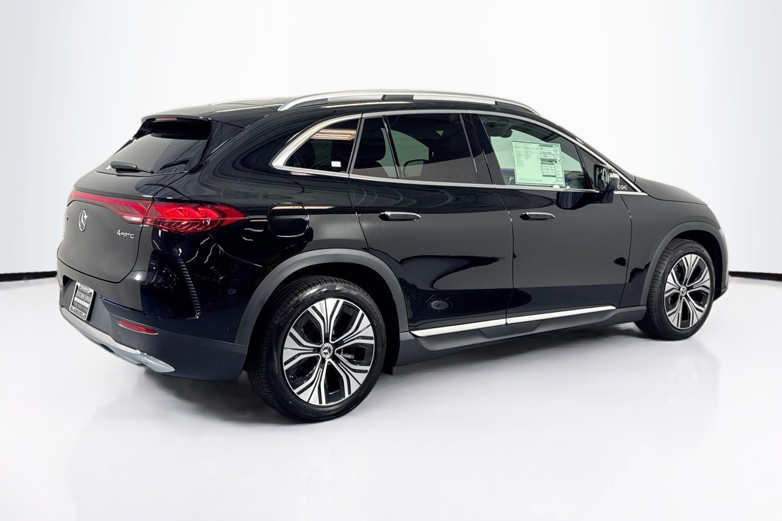 New 2026 Black Mercedes-Benz EQE 320 image 5