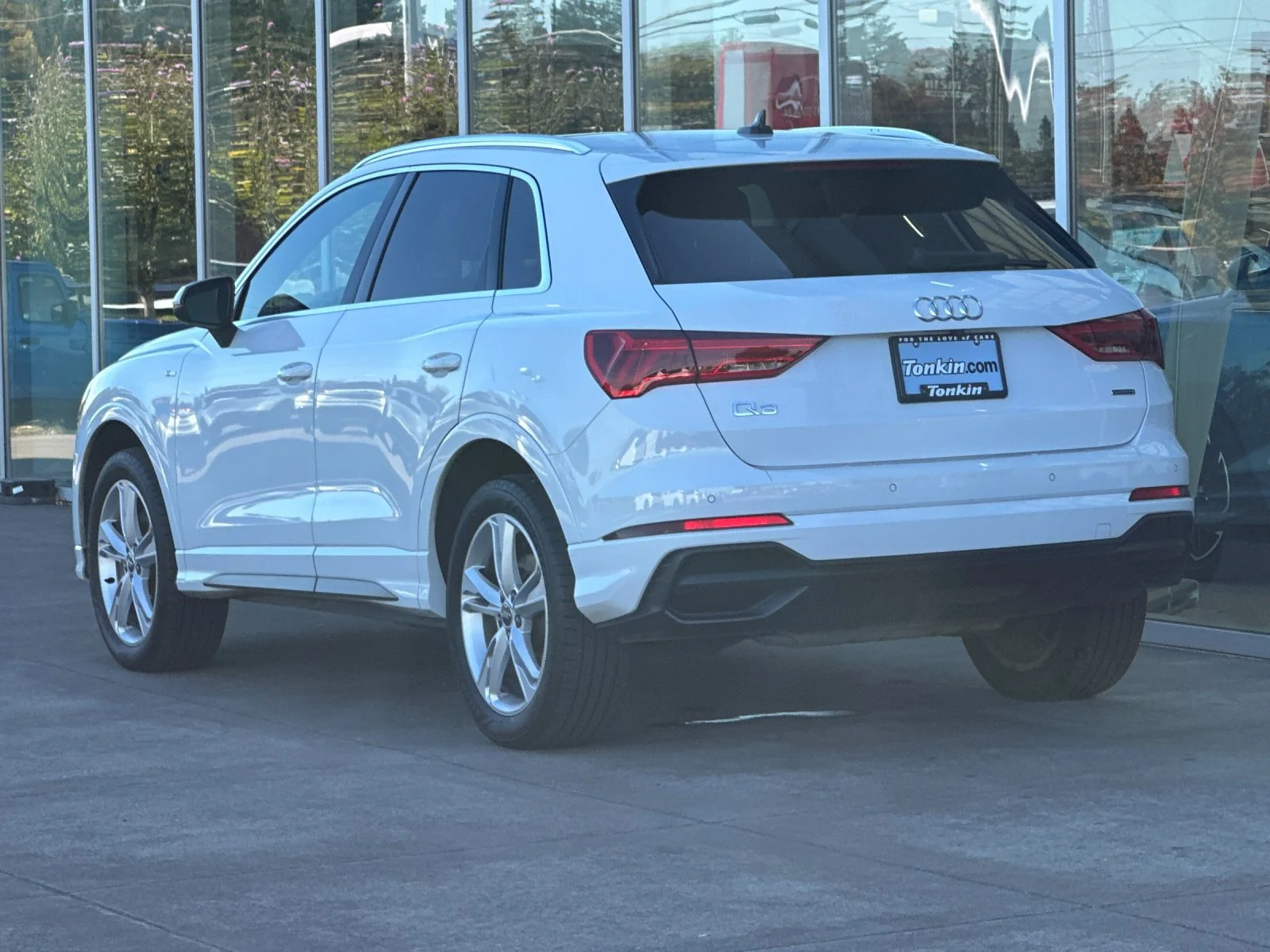 Used 2020 Glacier White Audi Premium Plus S line image 6