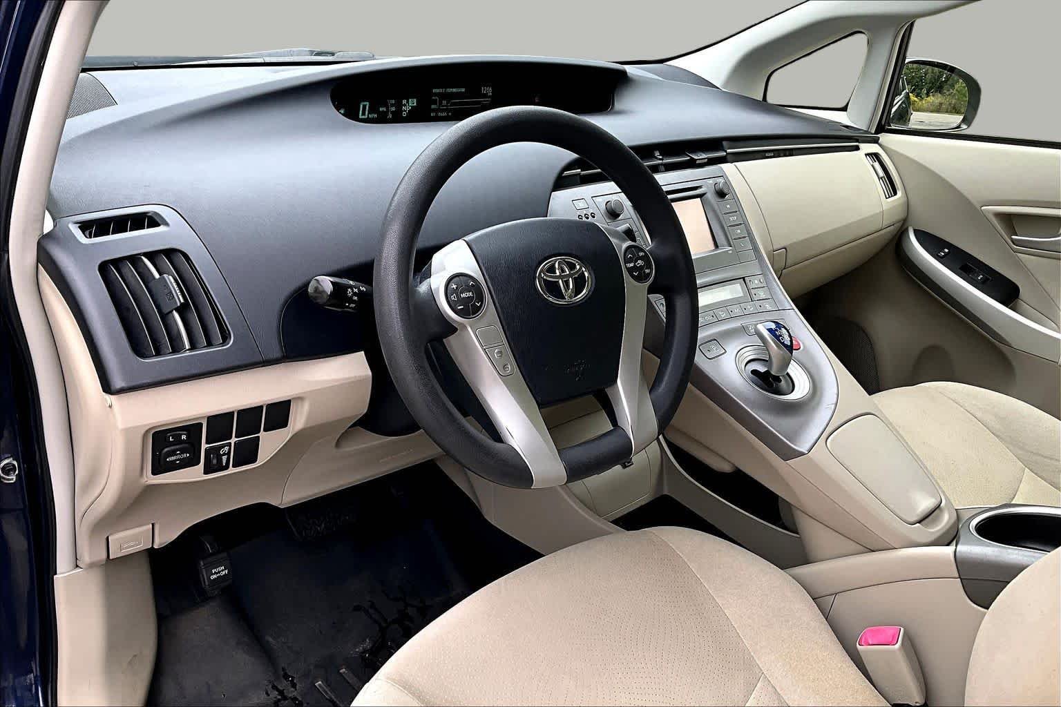 Used 2013 Nautical Blue Metallic Toyota Two image 18
