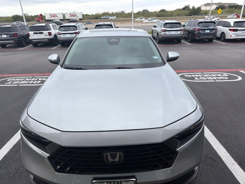 Certified Used 2024 Solar Silver Metallic Honda EX image 2