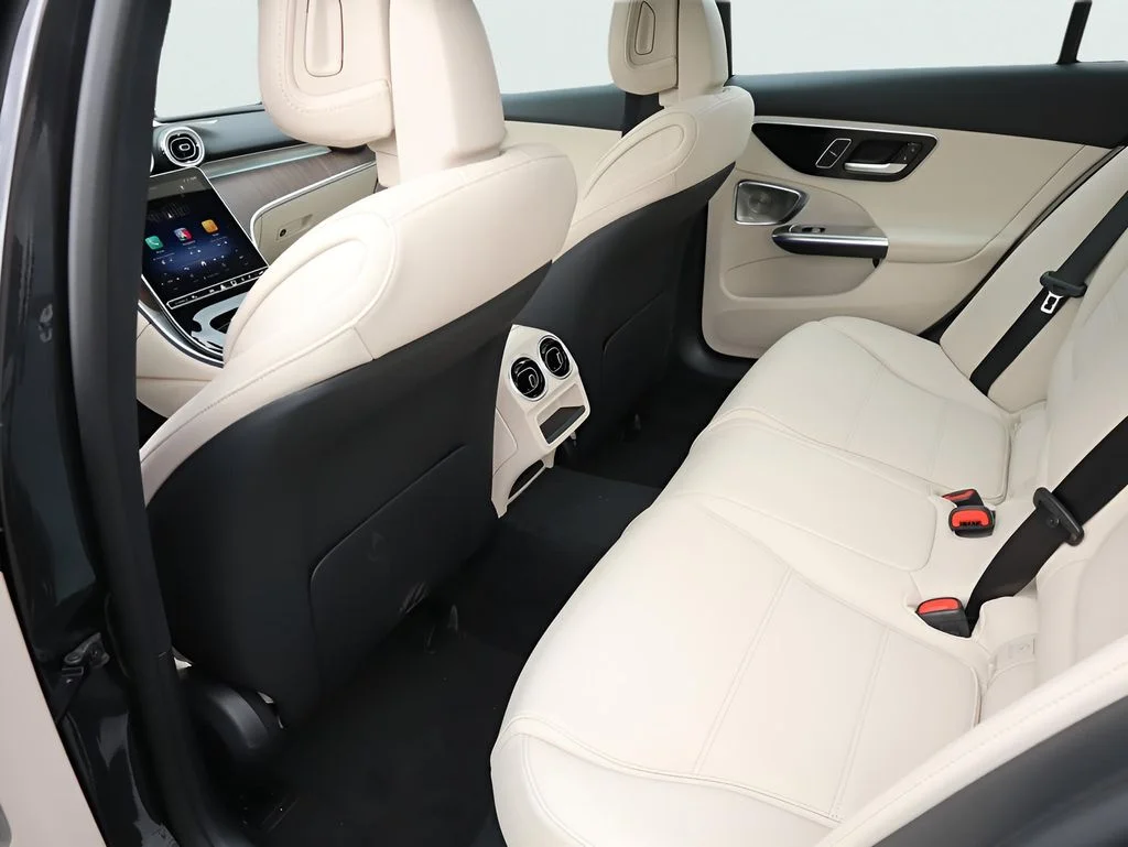 2026 Mercedes-Benz C-Class Sedan C 300 - Photo 20