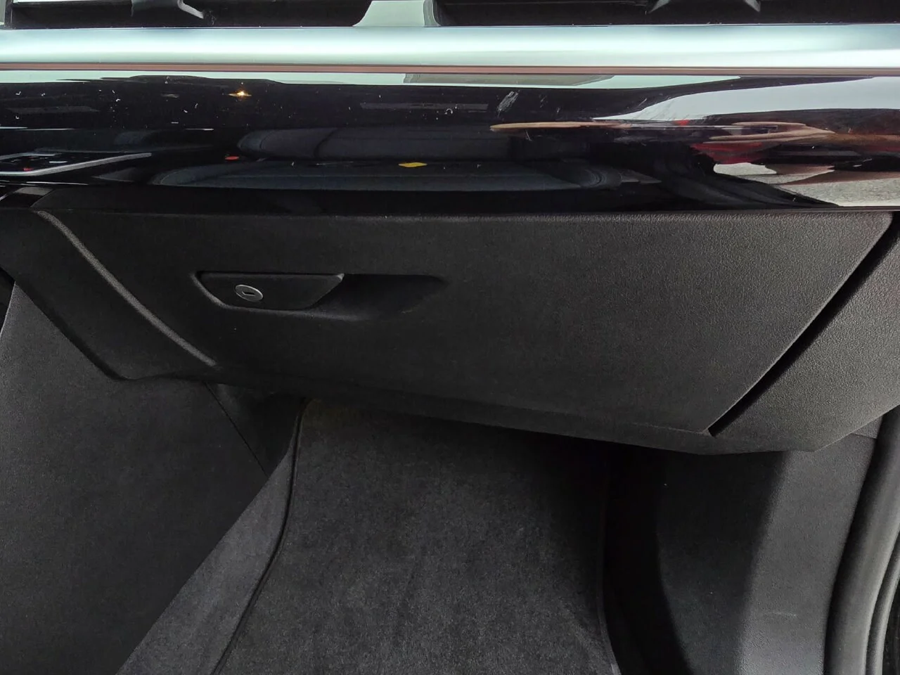 Used 2024 Jet Black BMW xDrive28i image 29