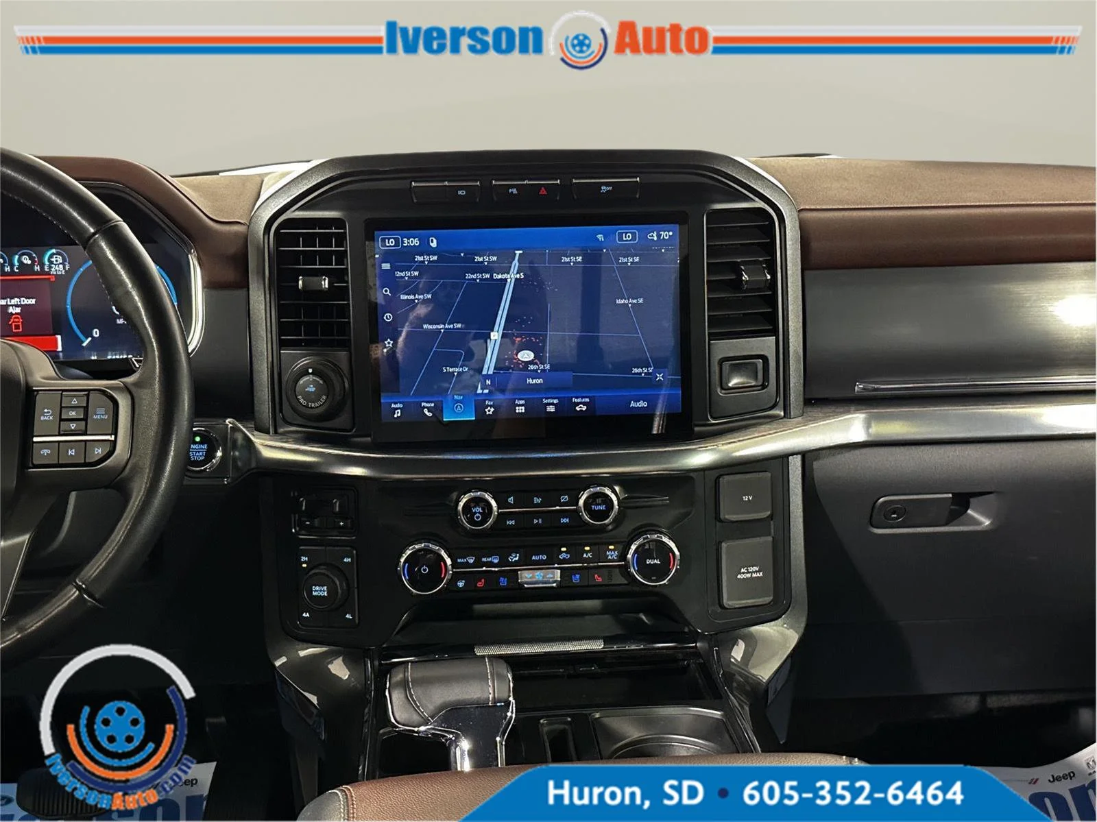 Used 2022 Space White Ford LARIAT image 27