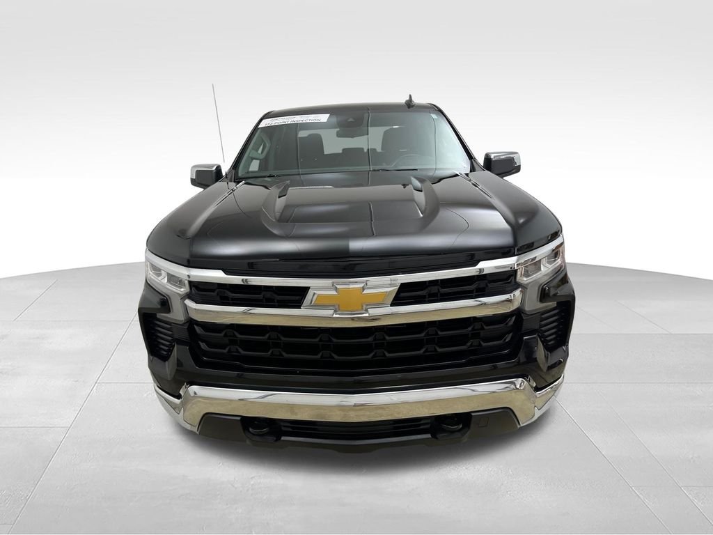 Used 2024 Black Chevrolet LT image 8