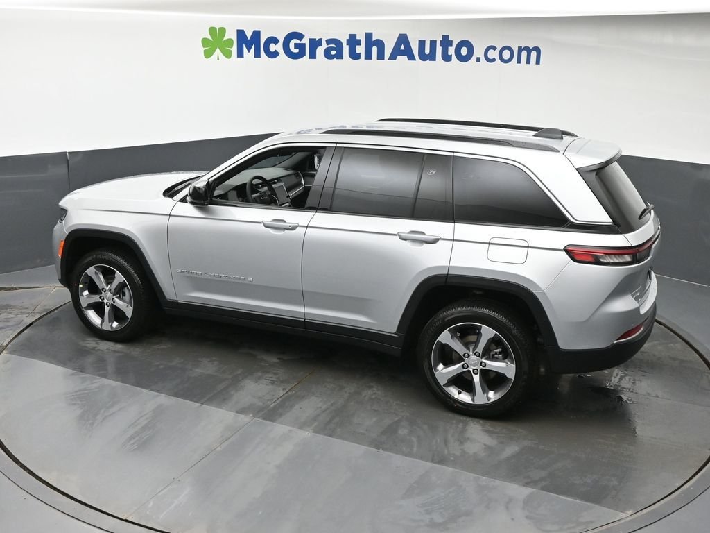 New 2026 Silver Zynith Jeep Limited image 23
