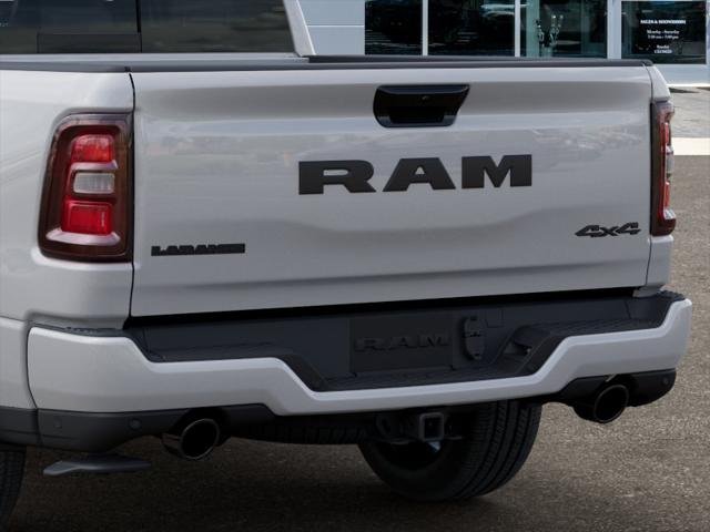 New 2026 Ivory White Tri-Coat Pearl-Coat Exterior Paint RAM LARAMIE image 65