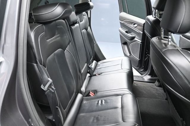 Used 2022 Gray Jeep Limited image 23