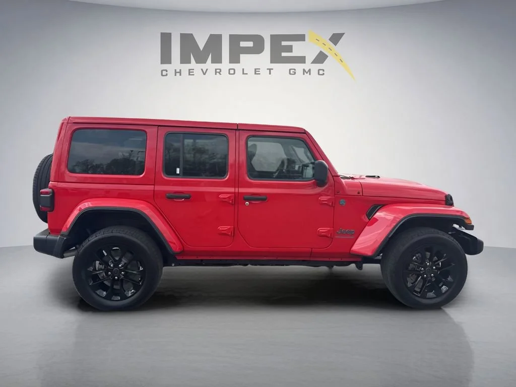 Used 2025 Red Jeep Sahara image 6