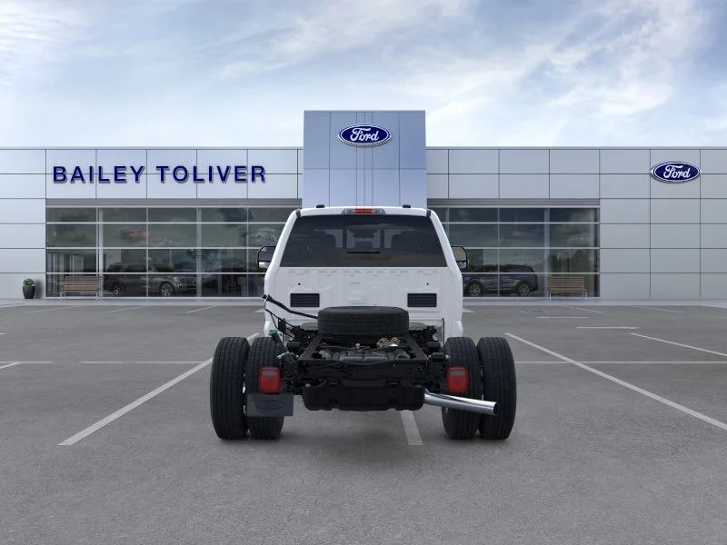 New 2026 Oxford White Ford F-350® XL image 30