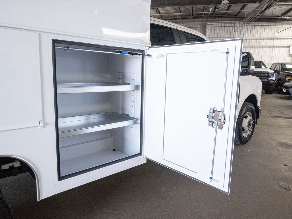 2026 Ford F-350 Super Duty Chassis Cab XL - Photo 26