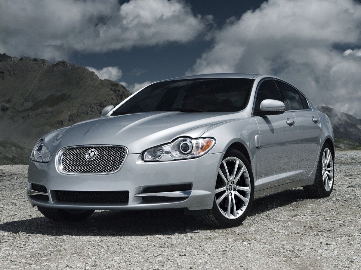 2011 Jaguar XF Base