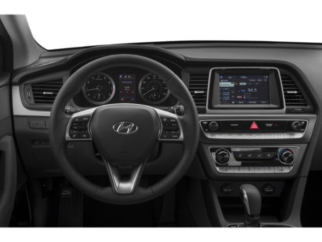 Used 2018 Phantom Black Hyundai SEL image 10