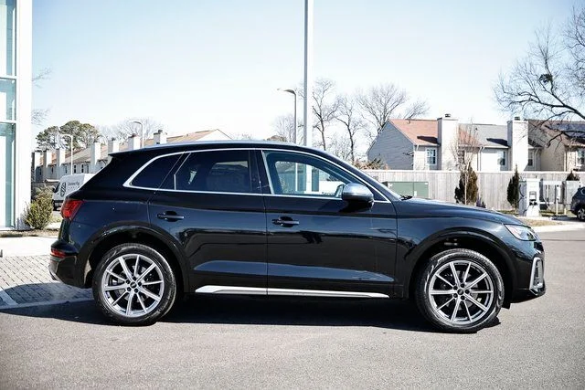 Used 2024 Mythos Black Metallic Audi Premium image 3