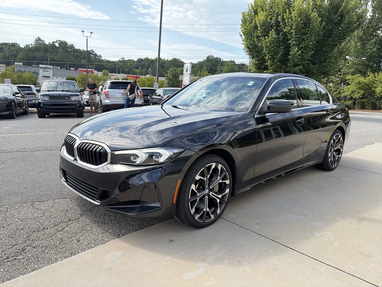 Used 2026 Black Sapphire Metallic BMW 330i NA image 4