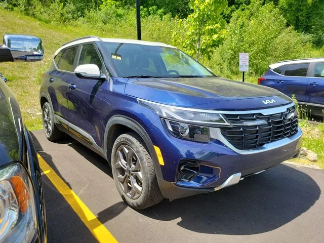 2024 Kia Seltos 2.0 S AWD's photo