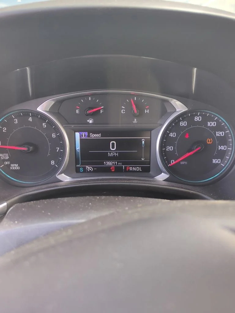 Used 2018 Chevrolet Equinox LT with VIN 2GNAXSEV8J6319114 for sale in Rochester, Minnesota