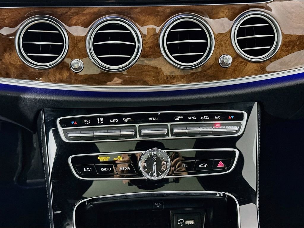Used 2017 Gray Mercedes-Benz E 300 image 13