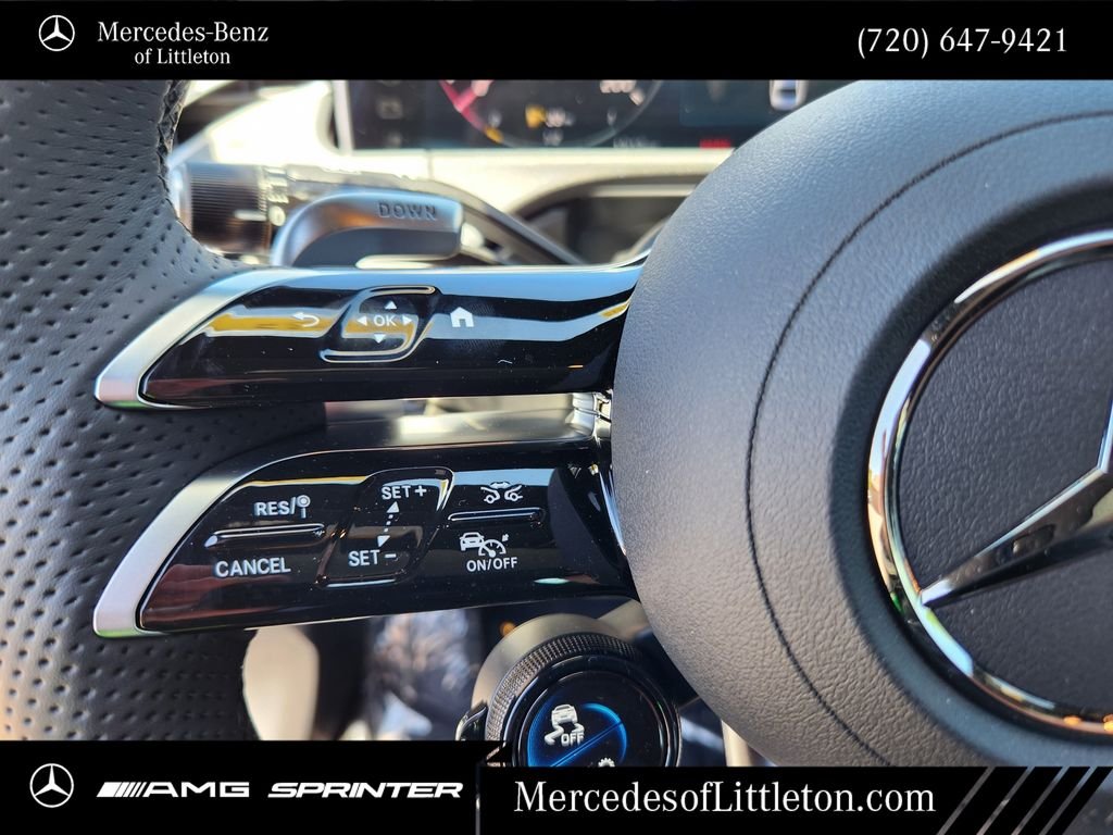 New 2026 MANUFAKTUR Alpine Grey Mercedes-Benz E 53 AMG® image 23