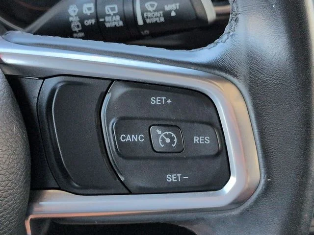 Certified Used 2019 Granite Crystal Clearcoat Metallic Jeep Unlimited Sahara Altitude image 24