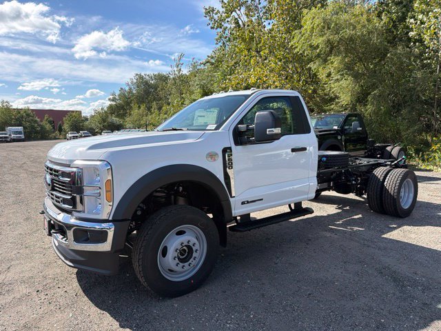 New 2026 Oxford White Ford F-600® XL image 1