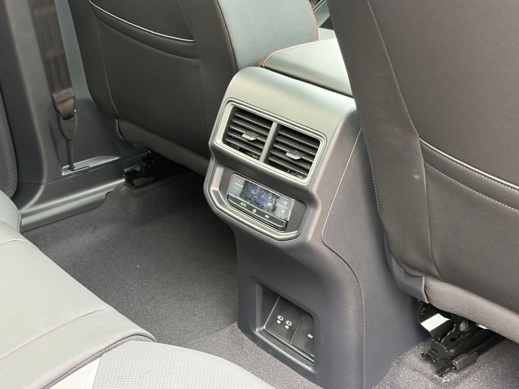 New 2026 Pure Gray Volkswagen 2.0T Peak Edition image 23