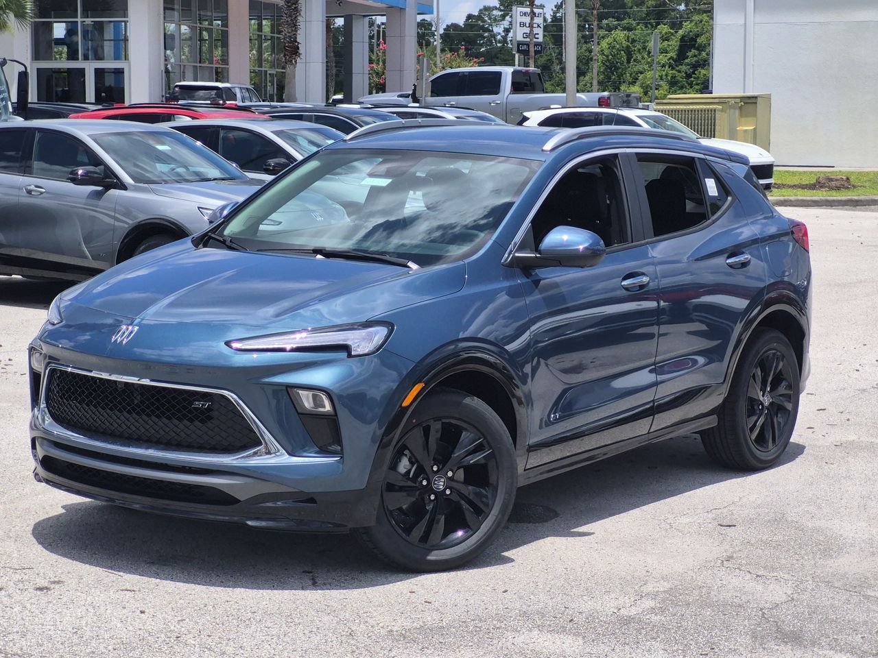 2026 Buick Encore GX Sport Touring's photo