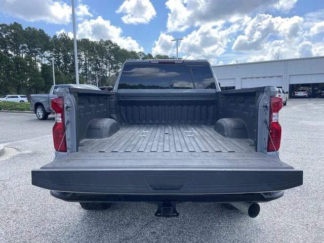 Used 2025 Gray Chevrolet Custom image 9