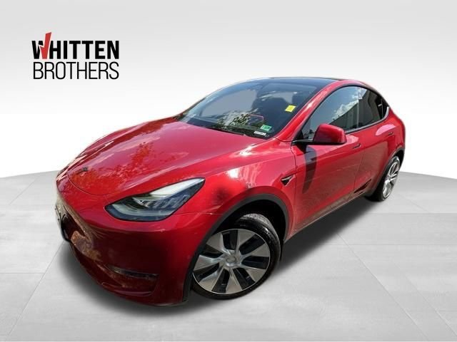 2022 Tesla Model Y Long Range Dual Motor All-Wheel Drive's photo