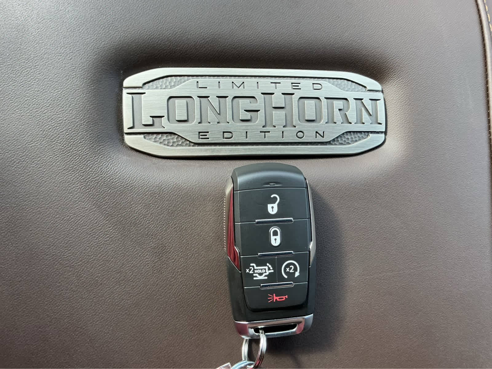 New 2026 Bright White Clear-Coat Exterior Paint RAM Longhorn image 35