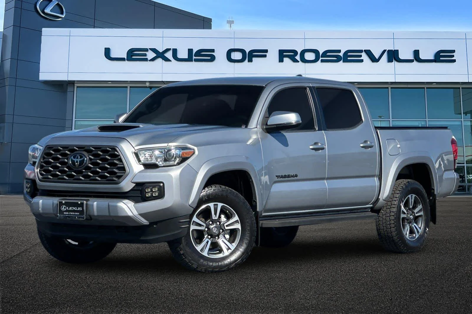 Pre-Owned 2018 Toyota Tacoma TRD Sport Crew Cab Pickup in