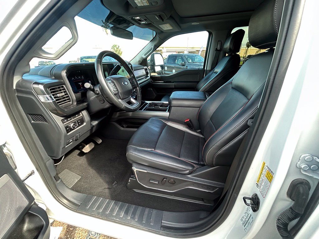 Used 2023 White Ford Lariat image 12
