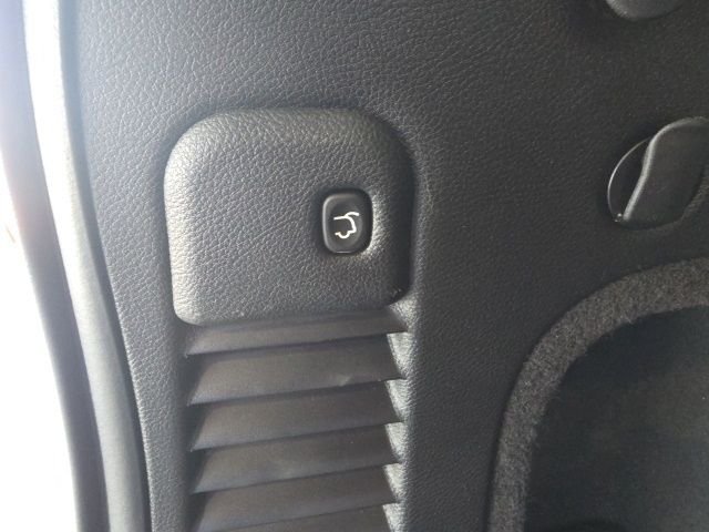 Used 2019 Black Jeep Limited image 12