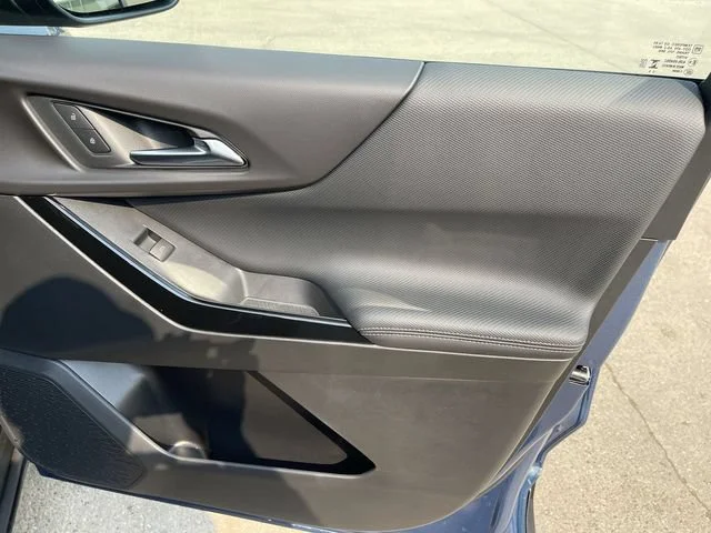 New 2027 Lakeshore Blue Metallic Chevrolet LT image 16