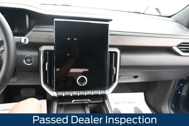 Used 2024 Blue GMC Denali image 16