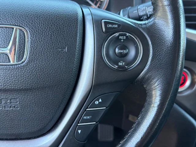 Used 2017 Black Honda EX-L image 26