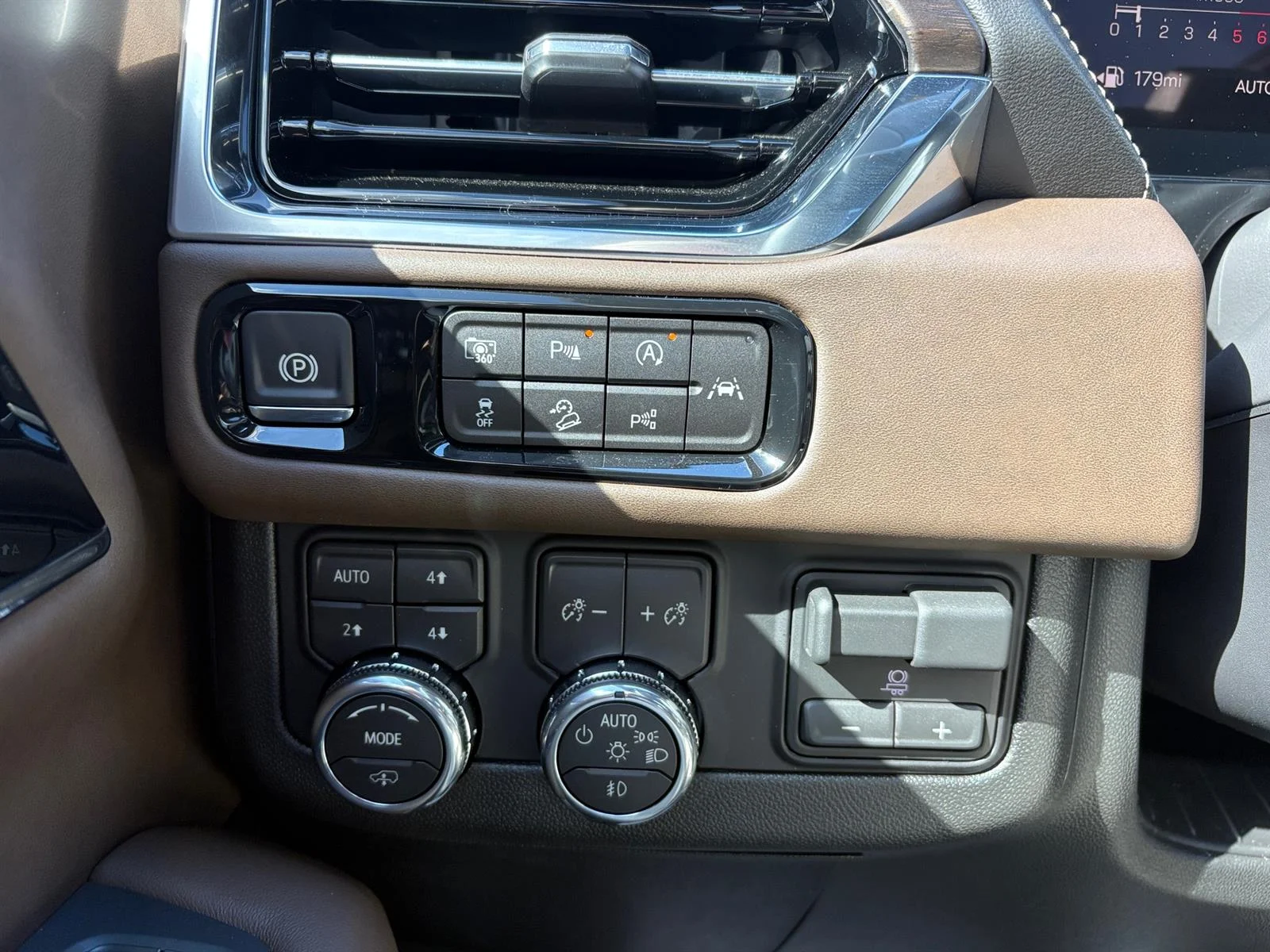 Used 2026 Volcanic Red Tintcoat GMC Denali Ultimate image 28