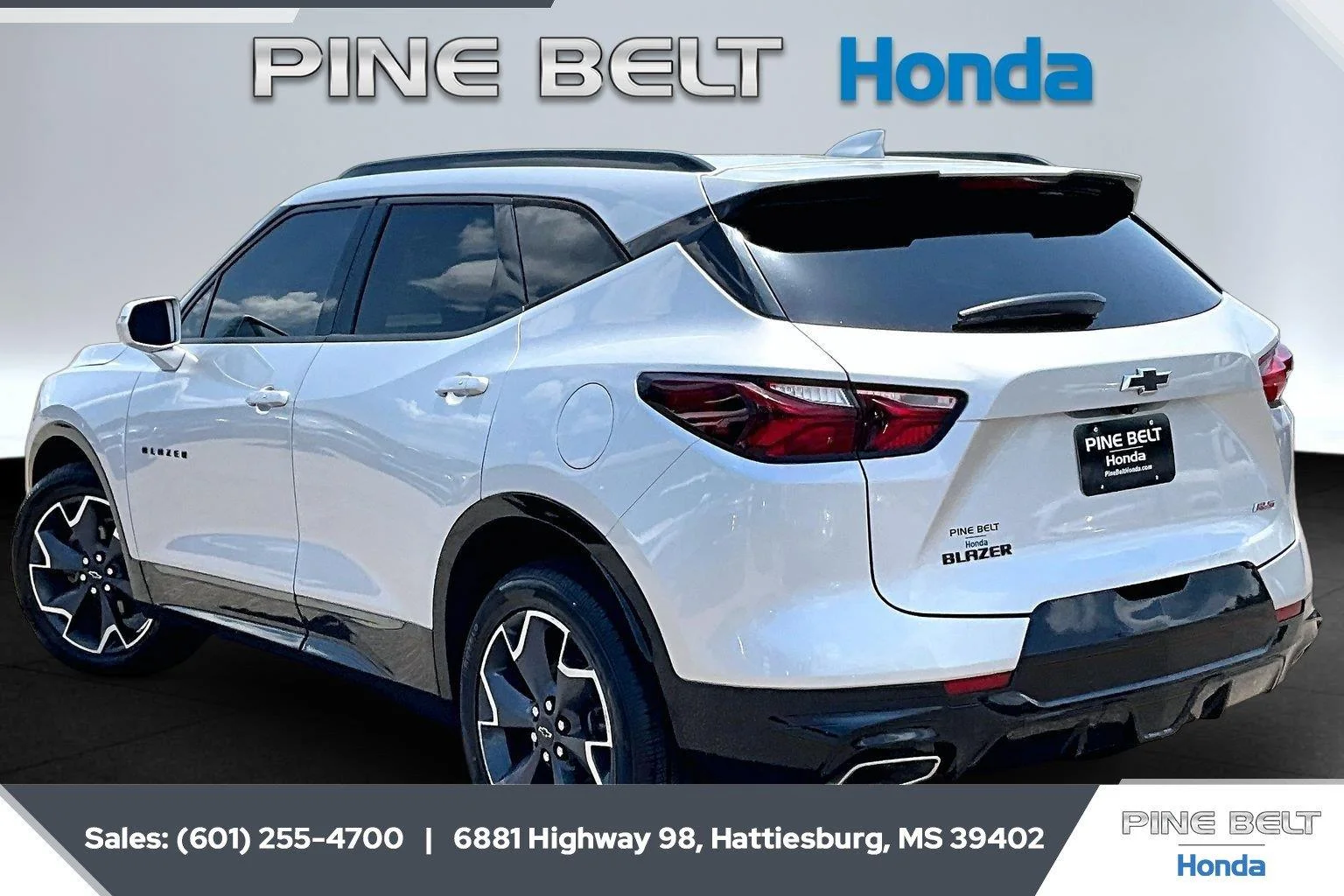 Used 2020 Silver Ice Metallic Chevrolet RS image 2