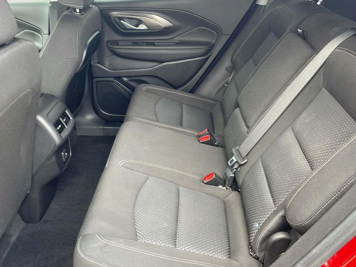 Used 2023 Volcanic Red Tintcoat GMC SLE image 19