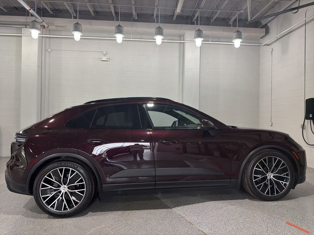 Certified Used 2025 Brown Porsche 4 image 8