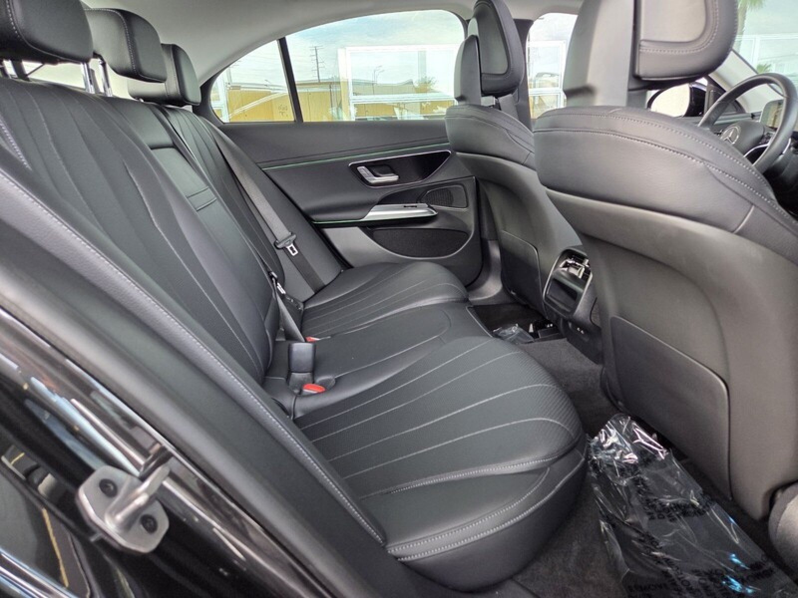 Certified Used 2026 Graphite Grey Metallic Mercedes-Benz E 350 image 18
