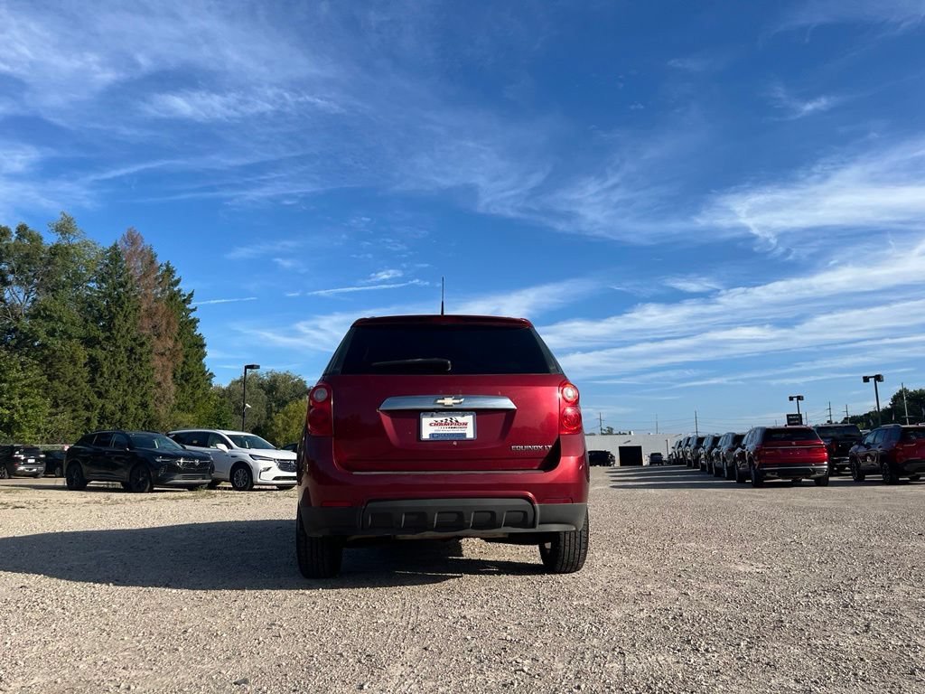 Used 2010 Cardinal Red Metallic Chevrolet LT w/1LT image 11