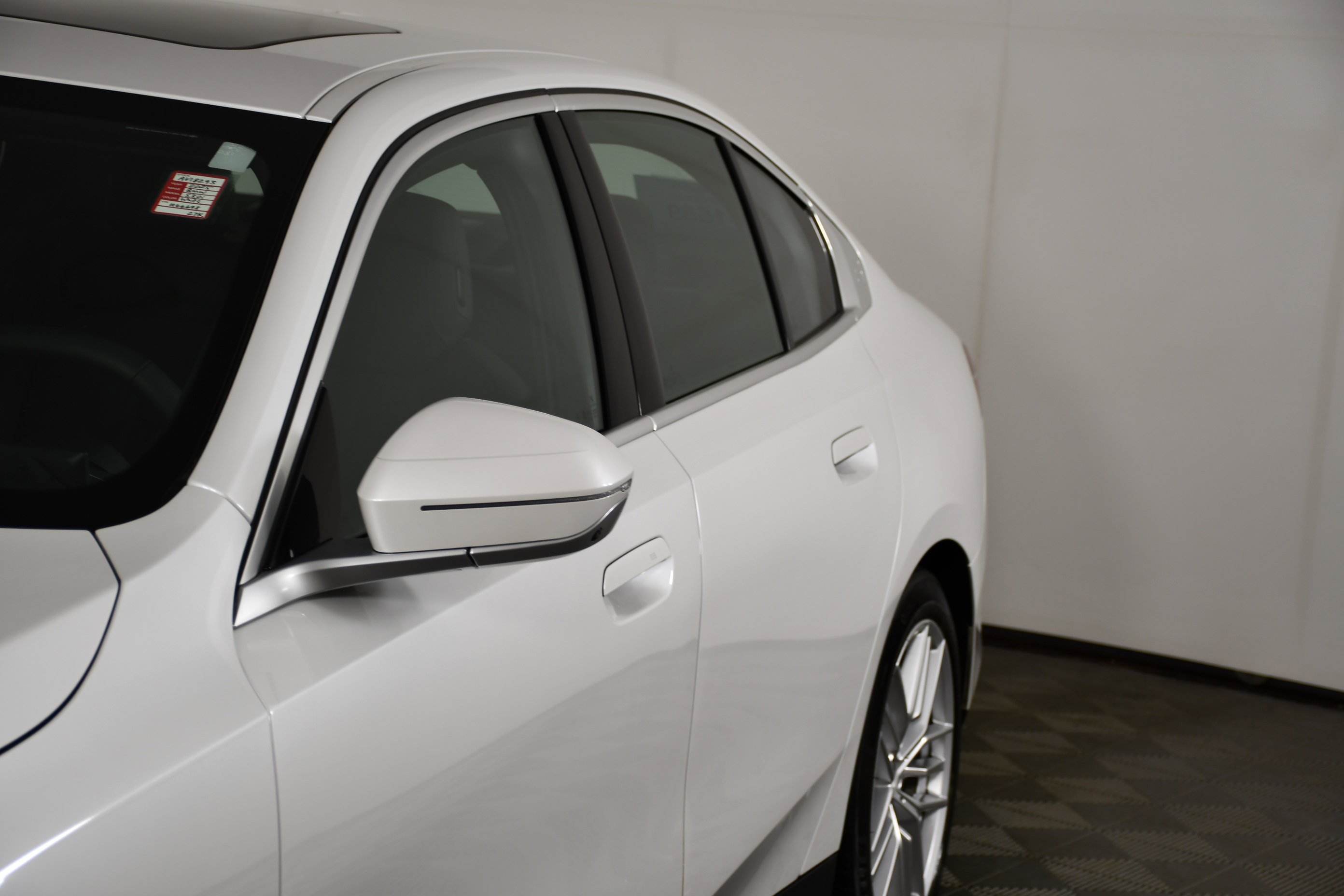 2025 BMW 5 Series 530i - Photo 13