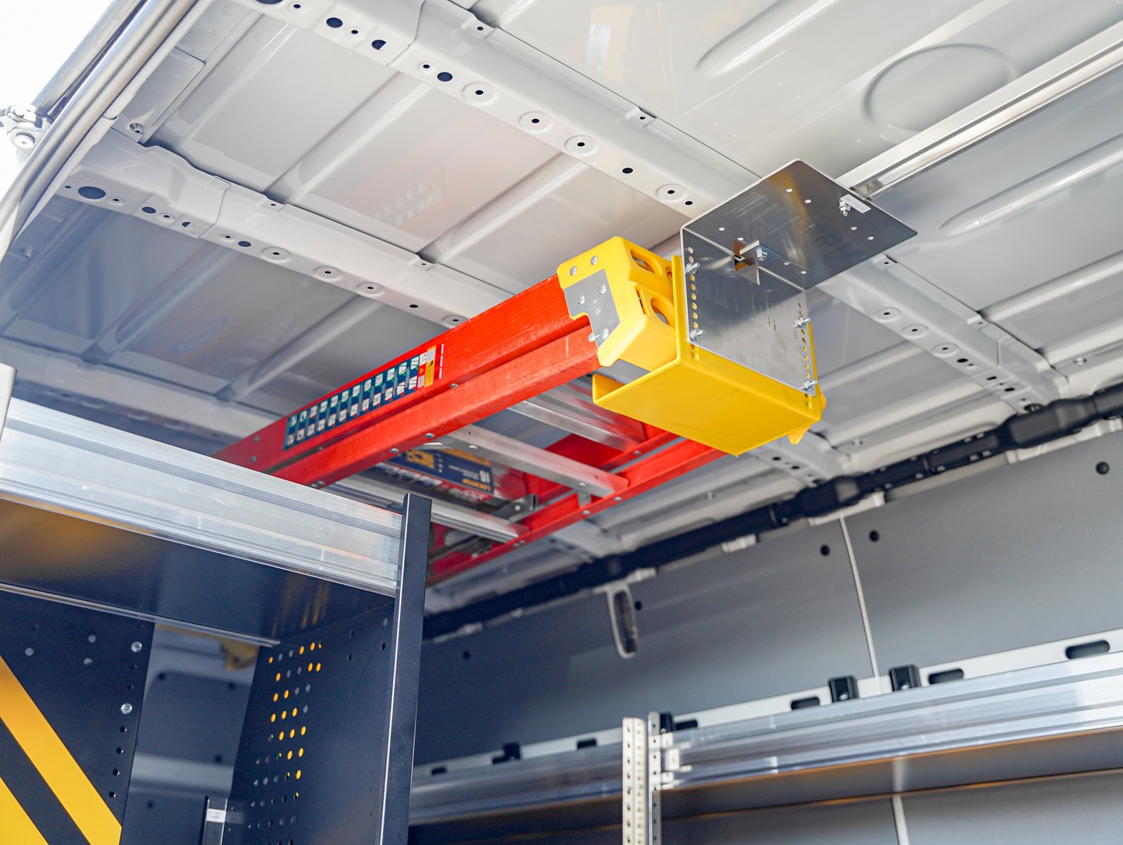 2025 Mercedes-Benz Sprinter Cargo Van Base - Photo 13